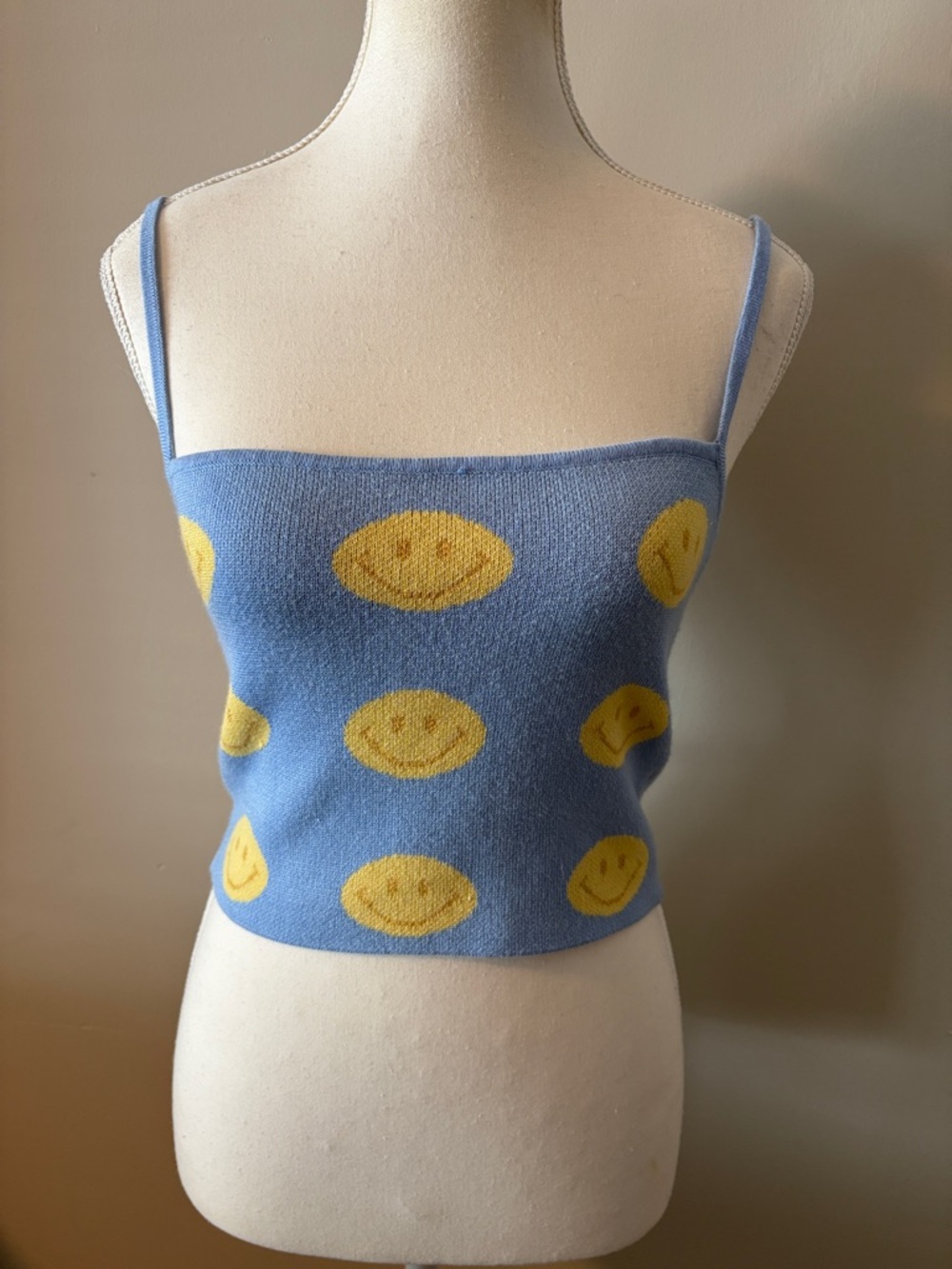 VRG GRL Blue Smiley Face Knit Cami Top. Size 6